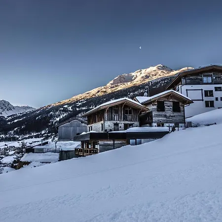 Wallis In * Sölden